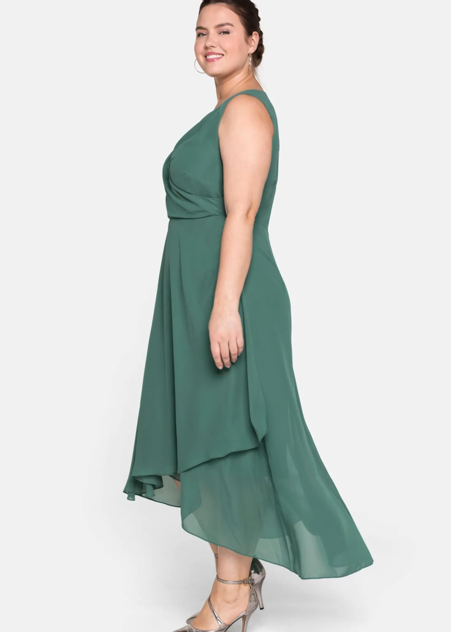 Abendkleid in Wickeloptik, aus Chiffon