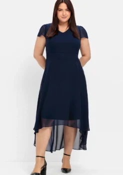 Abendkleid mit Flügelärmeln