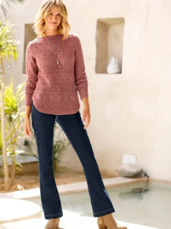 Ajourpullover mit abgerundetem Saum