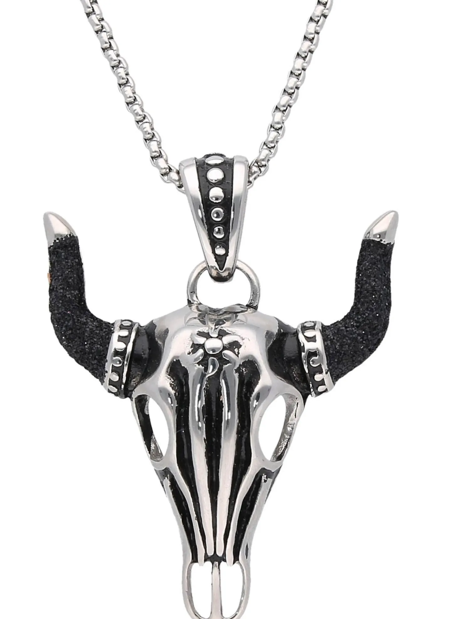 Anhänger mit Kette