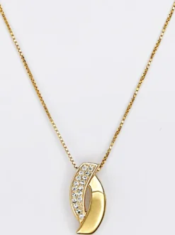 Anhänger mit Kette