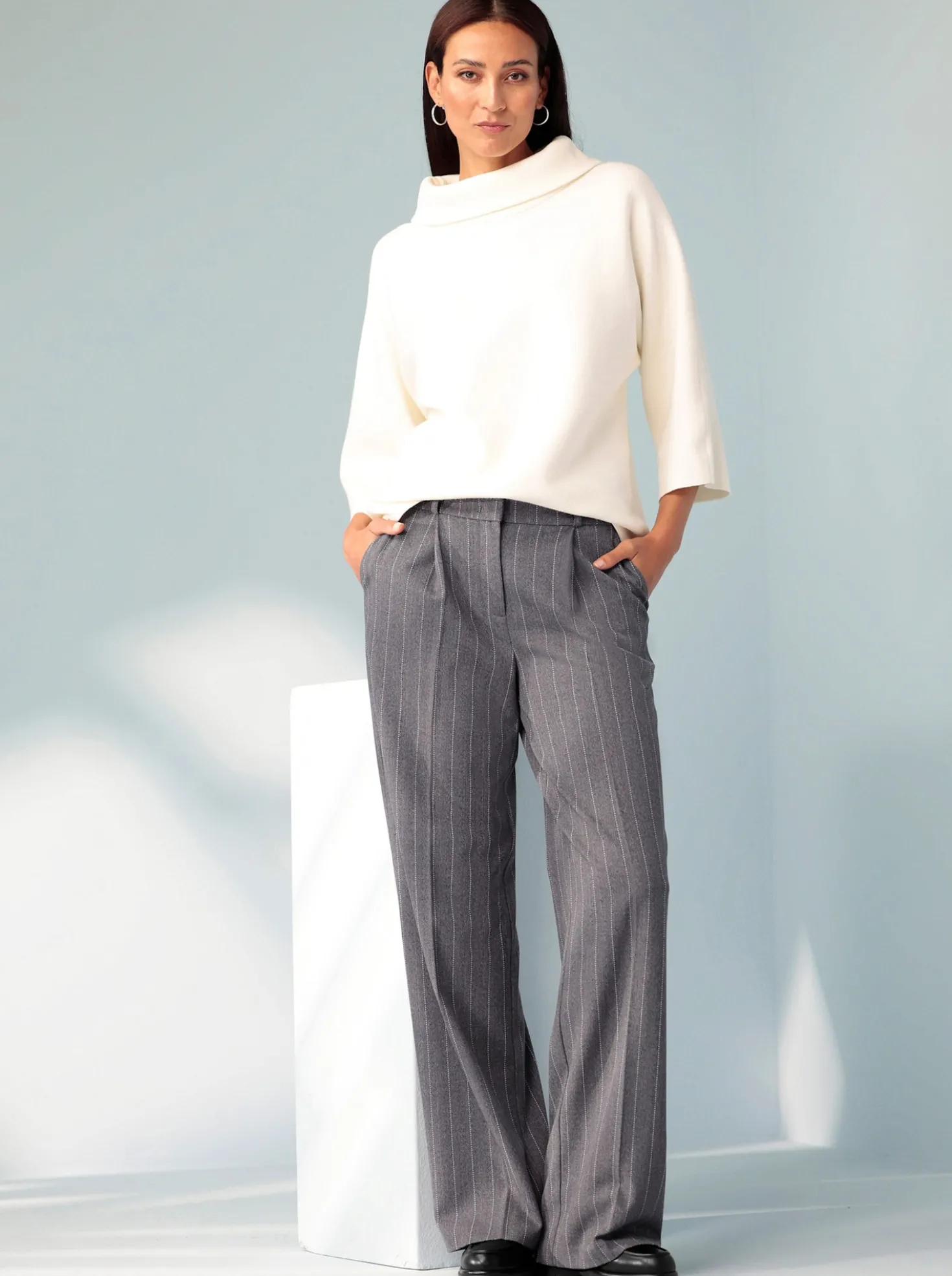 3/4-Arm-Pullover mit halsfernem Rollkragen