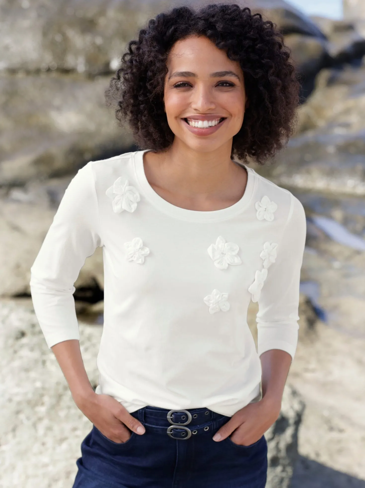3/4-Arm-Shirt mit Blüten-Applikationen
