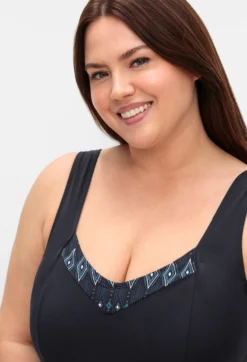 Badekleid mit geometrischem Muster