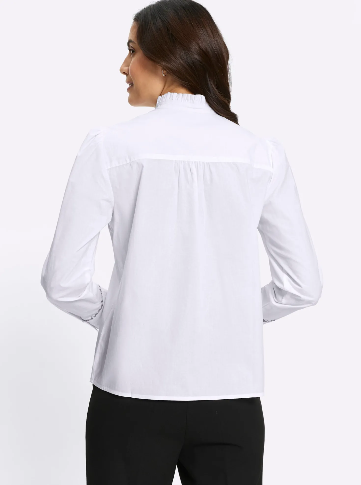Baumwollbluse mit Blütenstickerei