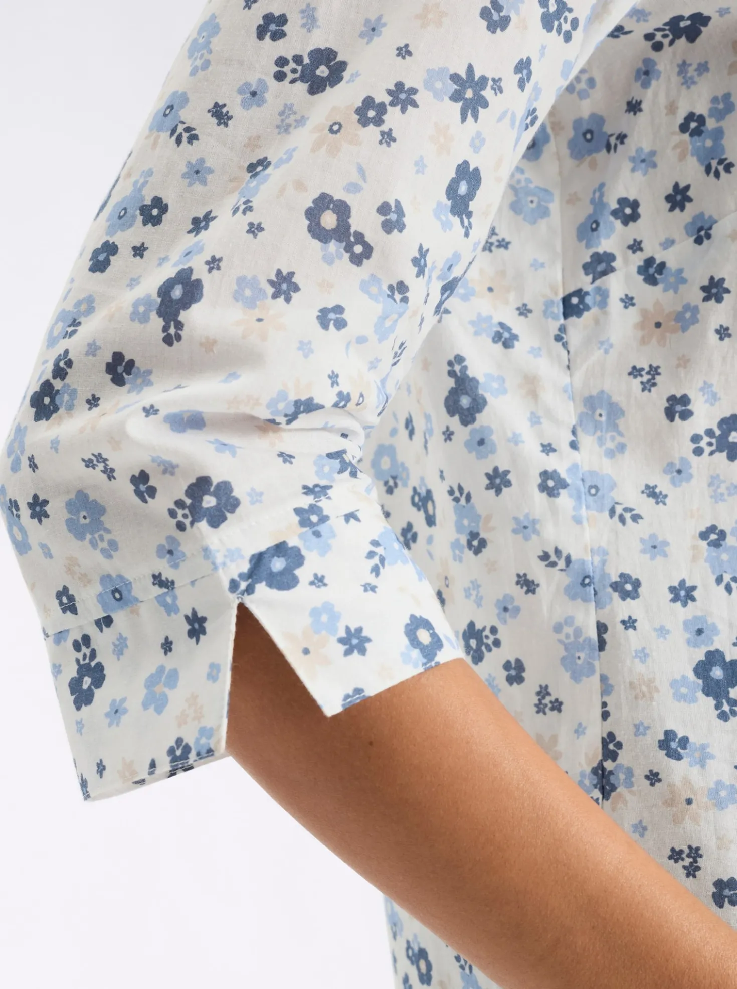 Baumwollbluse mit floralem Dessin