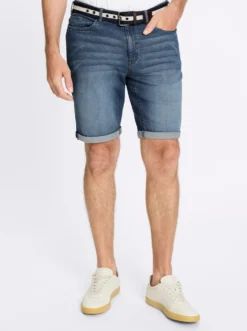 Bermudas inklusive Gürtel