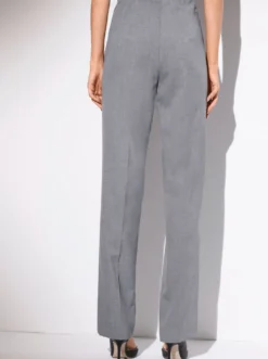 Bügelfaltenhose in Bauch-weg-Form