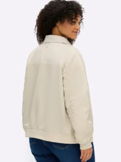 Blouson mit femininen Details