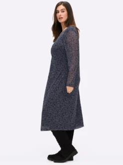 Blumenkleid aus Mesh, mit Knotendetail