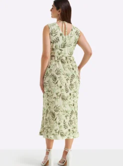 Blumenkleid mit plissiertem Rock