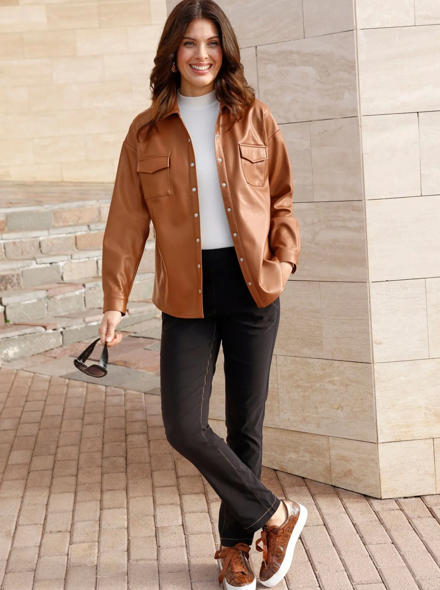Blusenjacke in Leder-Optik