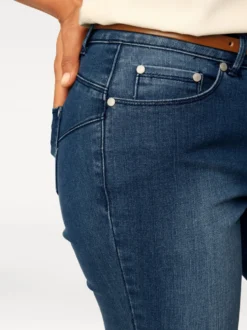 Bootcut-Jeans mit Bauchweg-Effekt