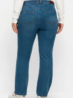 Bootcut-Jeans mit schmalem Bein und bequemer Taille