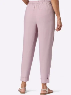 Bundfaltenhose mit fixiertem Saum