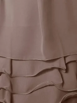Cocktailkleid mit Rüschen am Saum