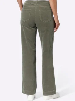 Cordhose mit breitem Saum