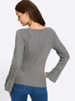 Feinstrickpullover mit U-Boot-Ausschnitt