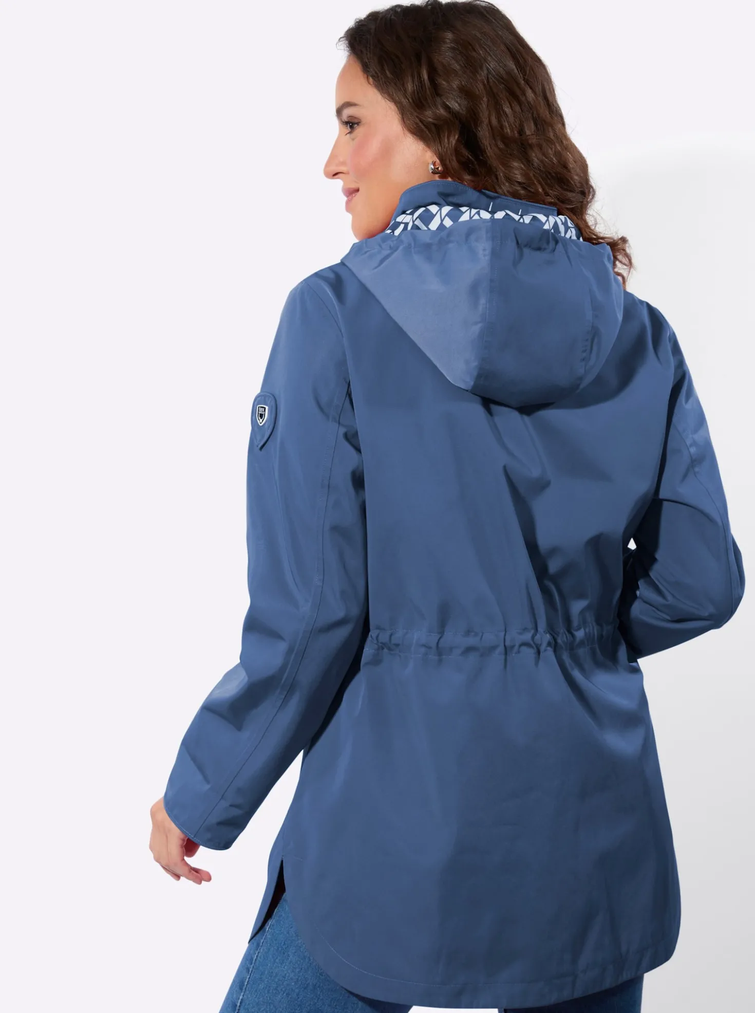 Funktionsjacke mit innovativer Ausrüstung