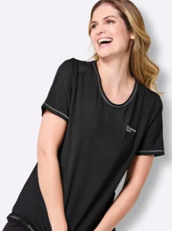 Funktionsshirt in atmungsaktiver Qualität