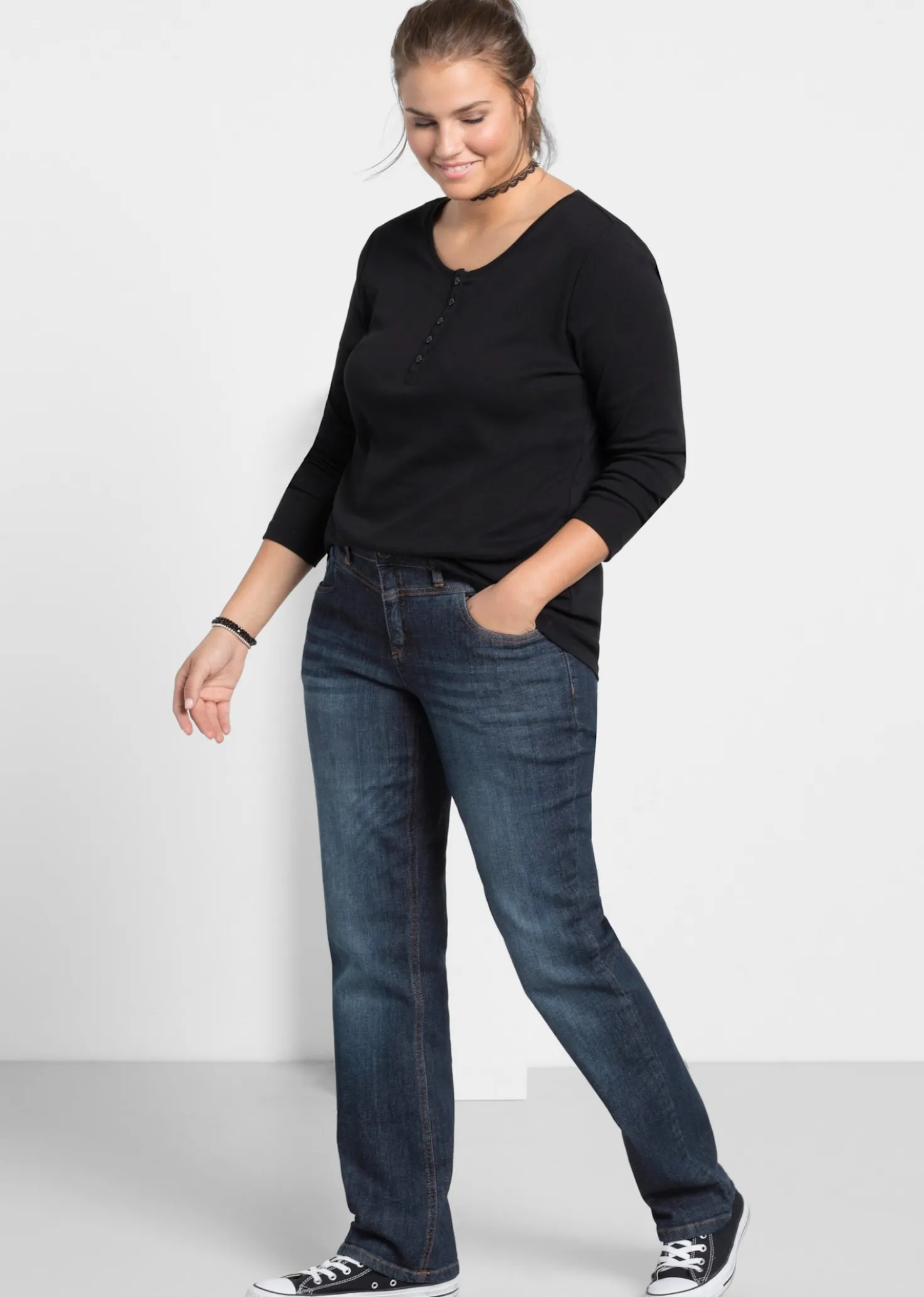 Gerade Jeans mit Used-Effekten