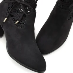 High-Heel-Stiefelette