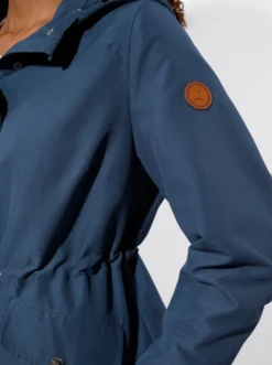 Jacke mit Gehschlitz hinten