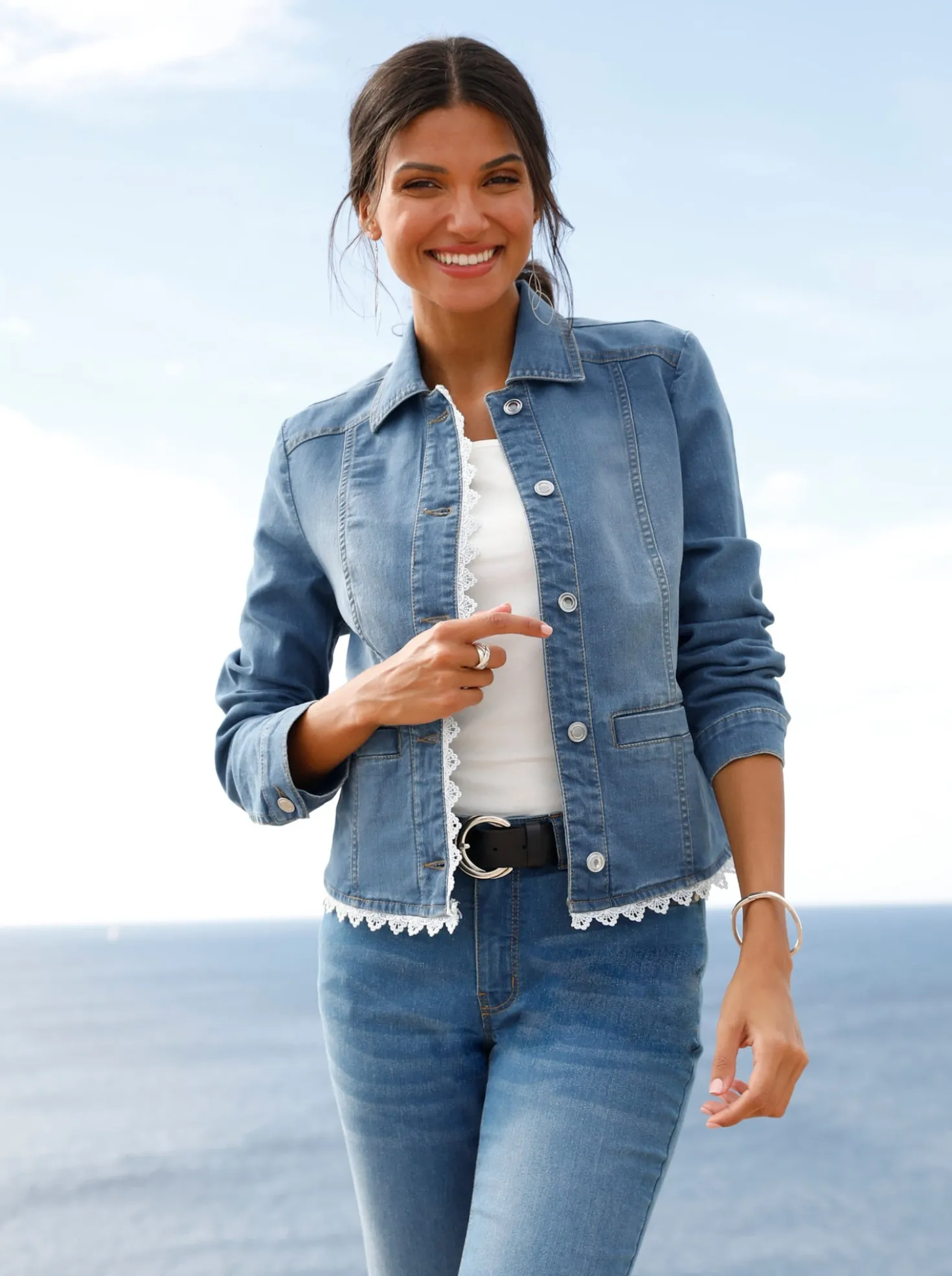 Jeansblazer mit Knöpfen aus Metall