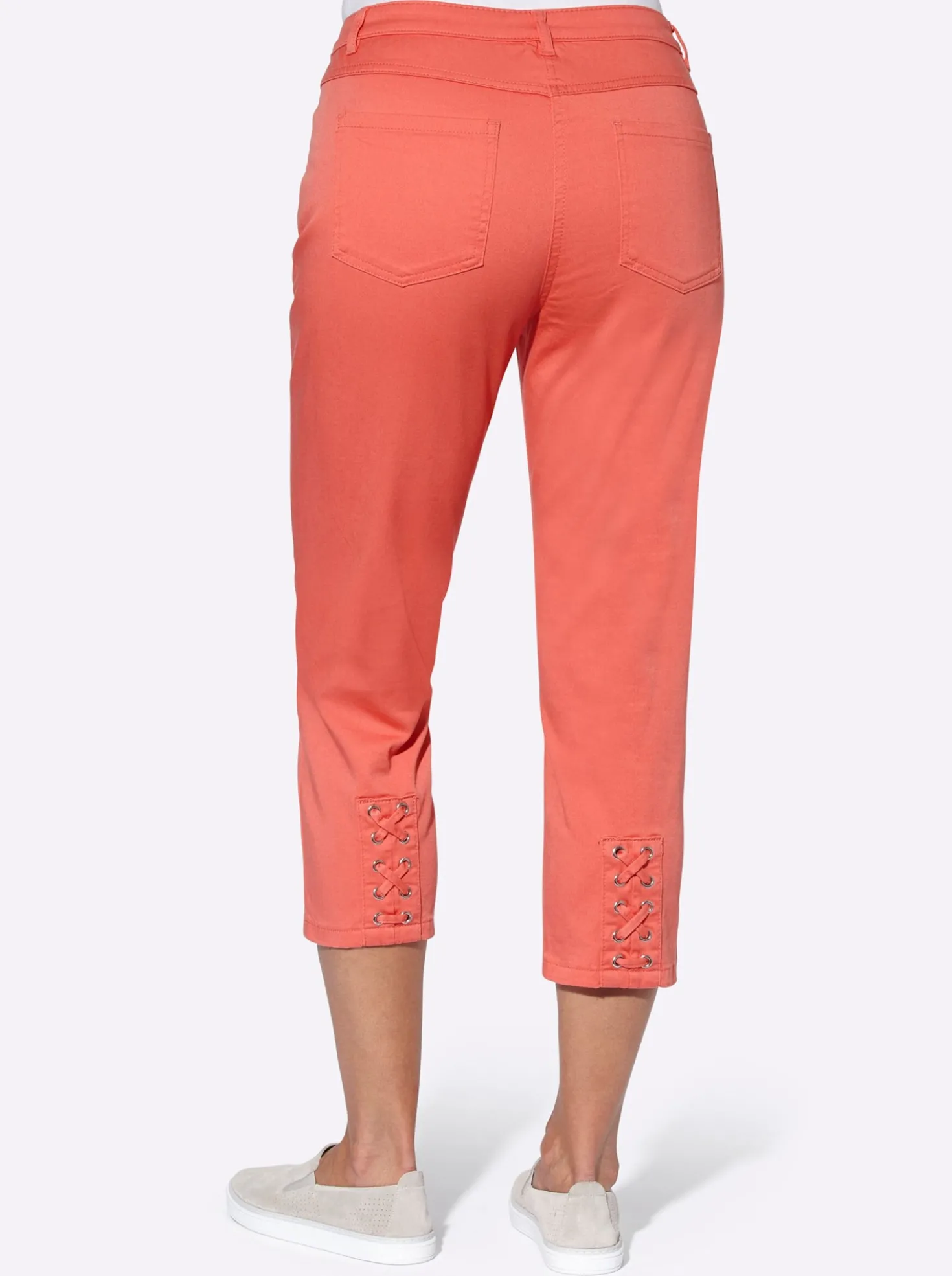 3/4-Jeans mit Bändchen-Verzierung