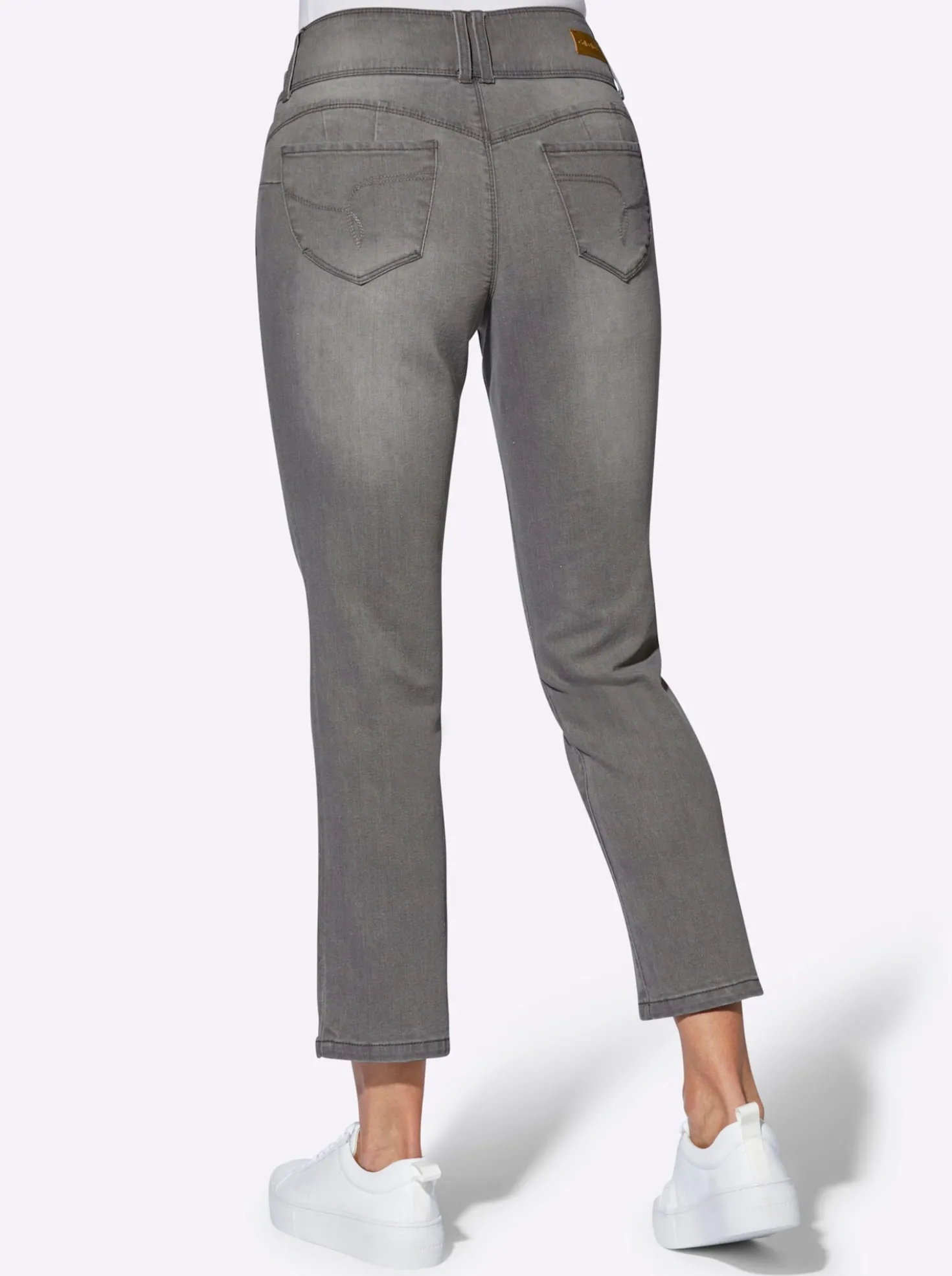 7/8-Jeans mit breitem 3-Knopf-Bund