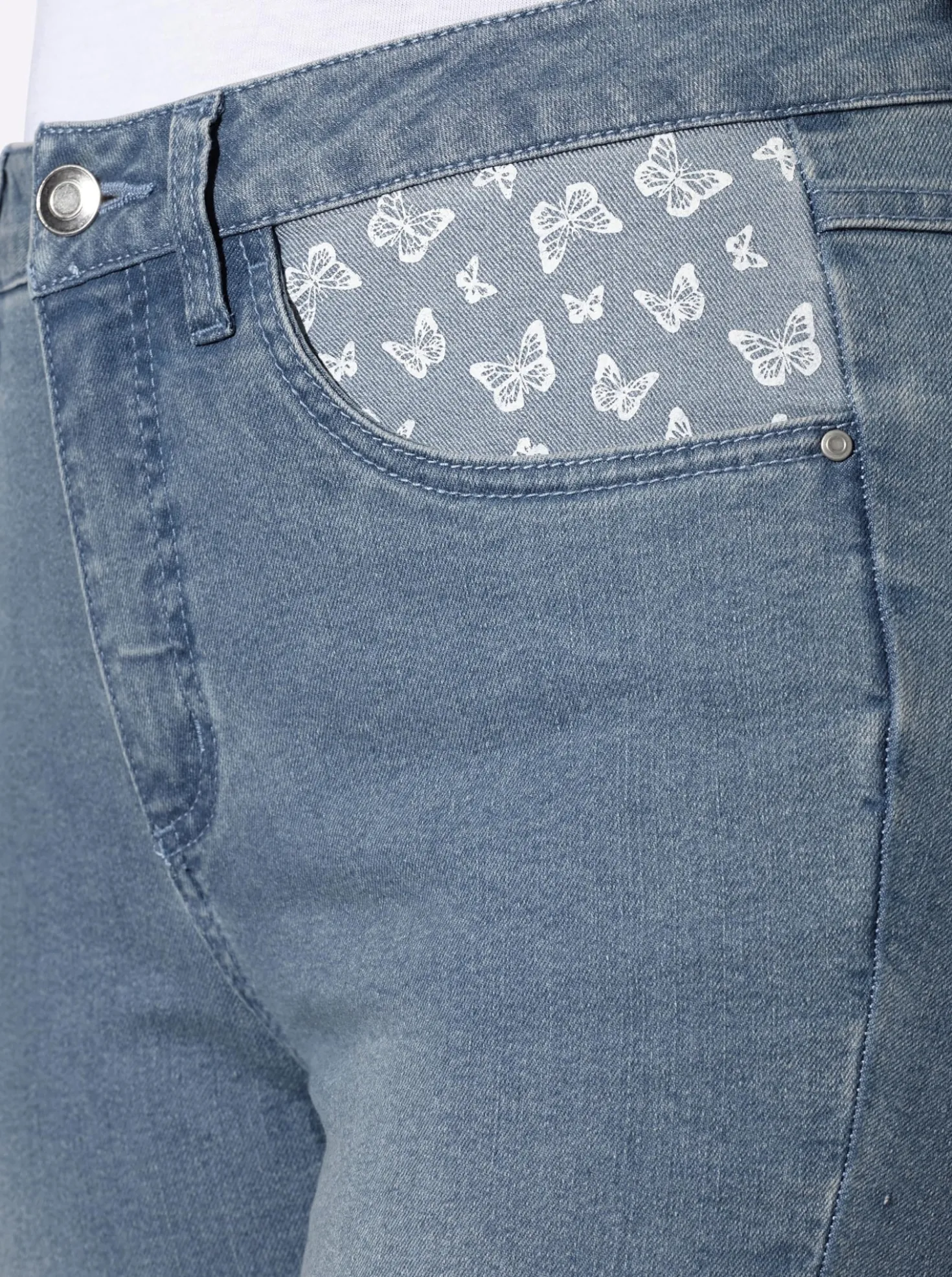 7/8-Jeans mit Schmetterlings-Einsätzen