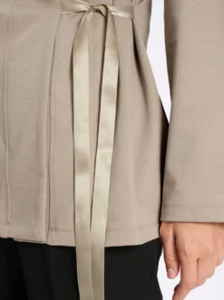 Jerseyblazer mit Satinband