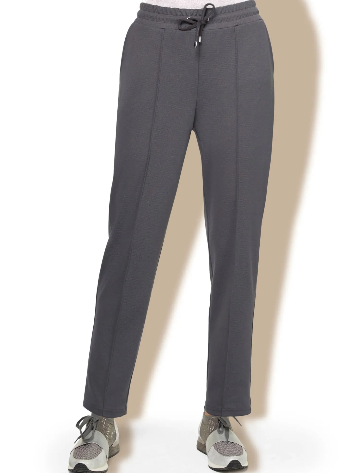 Jogg Pants mit Rundum-Dehnbund, Tunnelzug und Bindeband