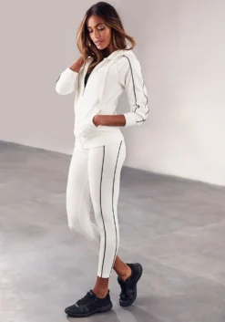 Kapuzensweatjacke