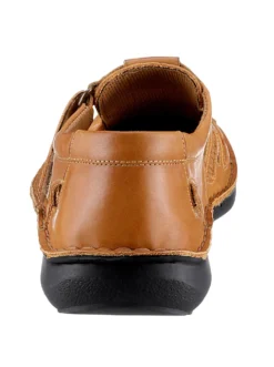 Klettschuh mit seitlichen Netzeinsätzen