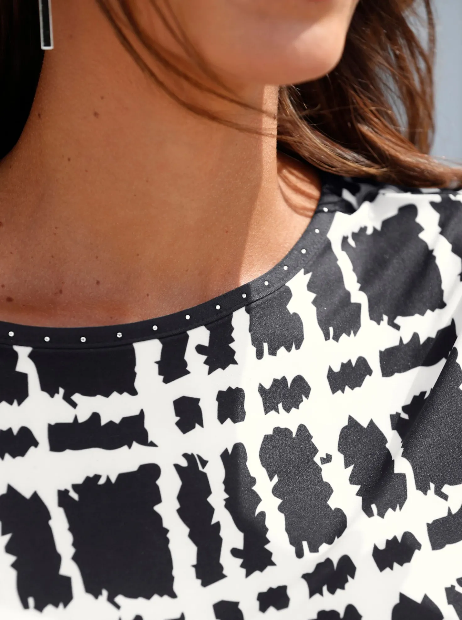 Kurzarmshirt mit Bindebändern