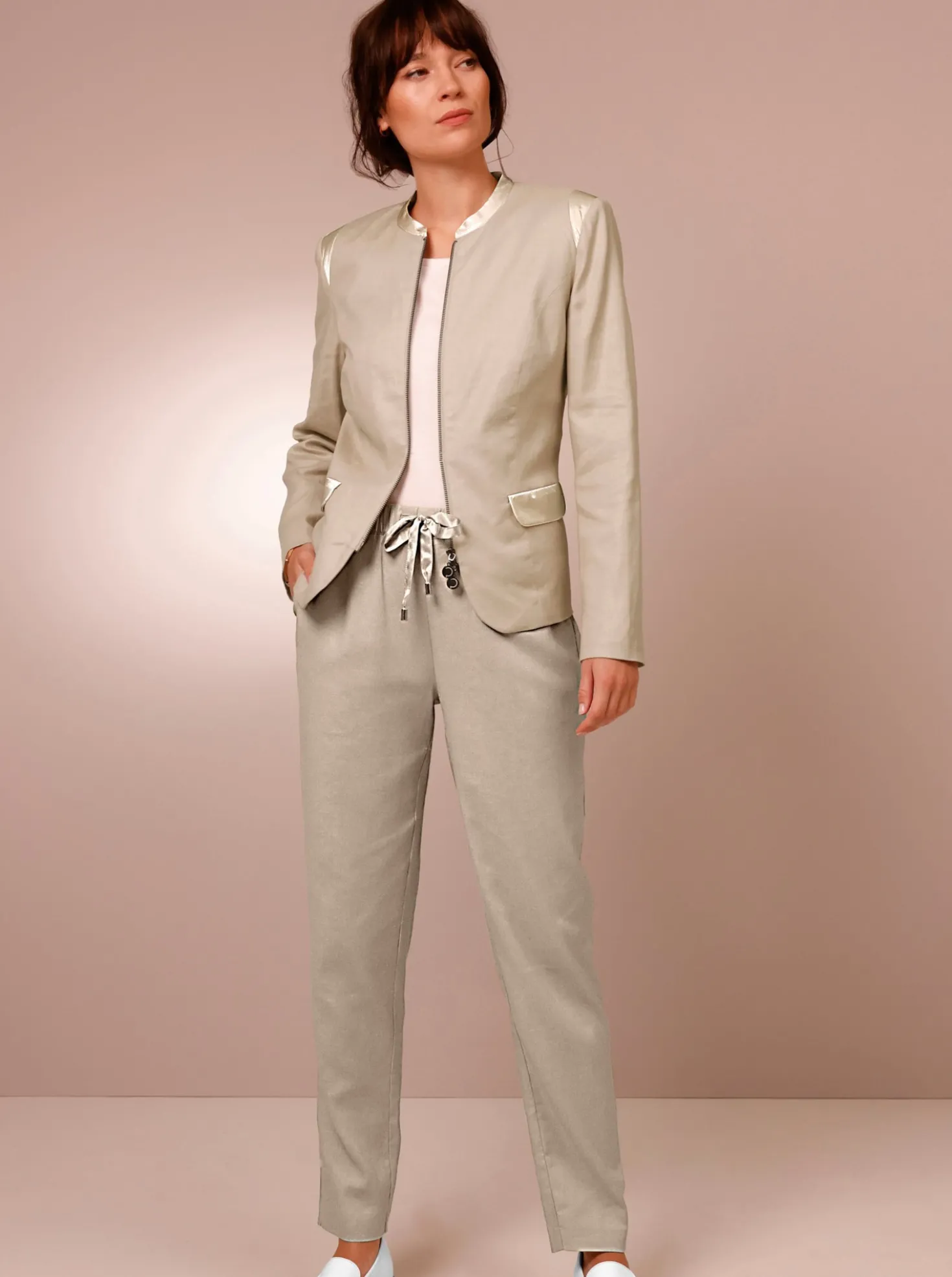 Leinenhose in Jogpant-Form