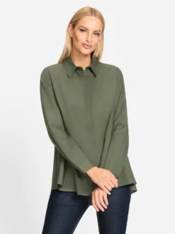Longbluse in weiter A-Linie