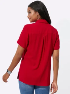 Longbluse mit langen Seitenschlitzen