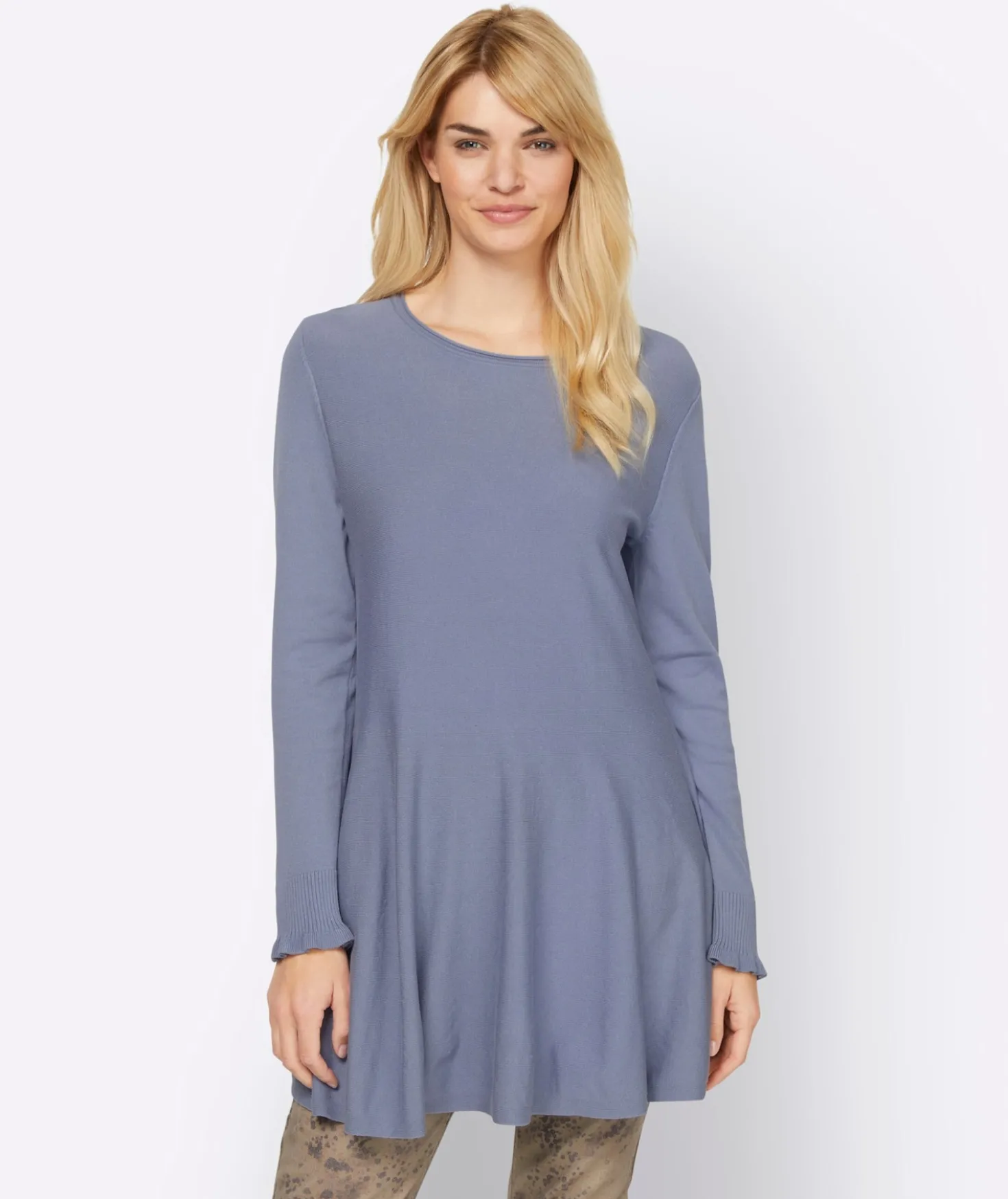 Longpullover in leicht ausgestellter Form