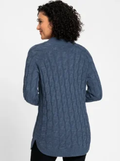 Longstrickjacke mit Zopf-Strickmuster