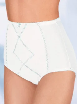 Miederhose mit verstärkter Patte vorne