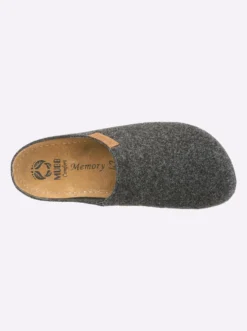 Pantoffel mit Memory-Fußbett