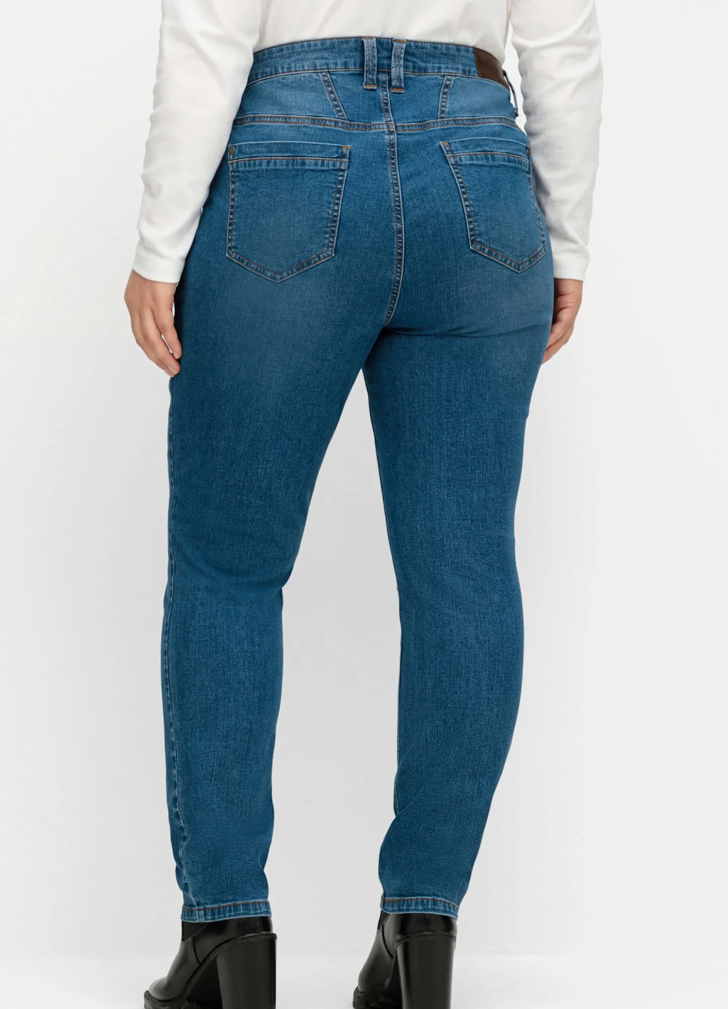 5-Pocket-Jeans in schmaler Form
