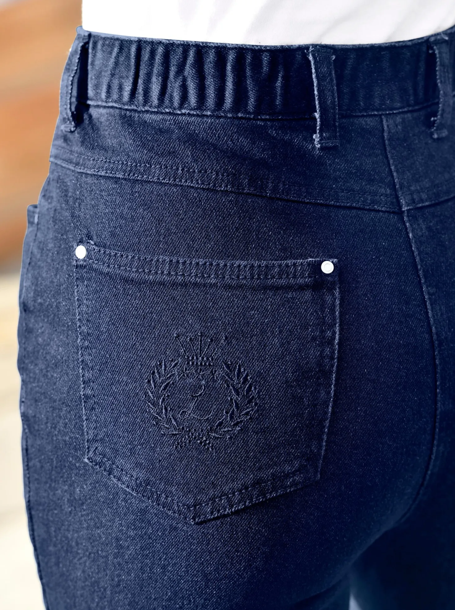5-Pocket-Jeans mit innenliegendem Dehnbund