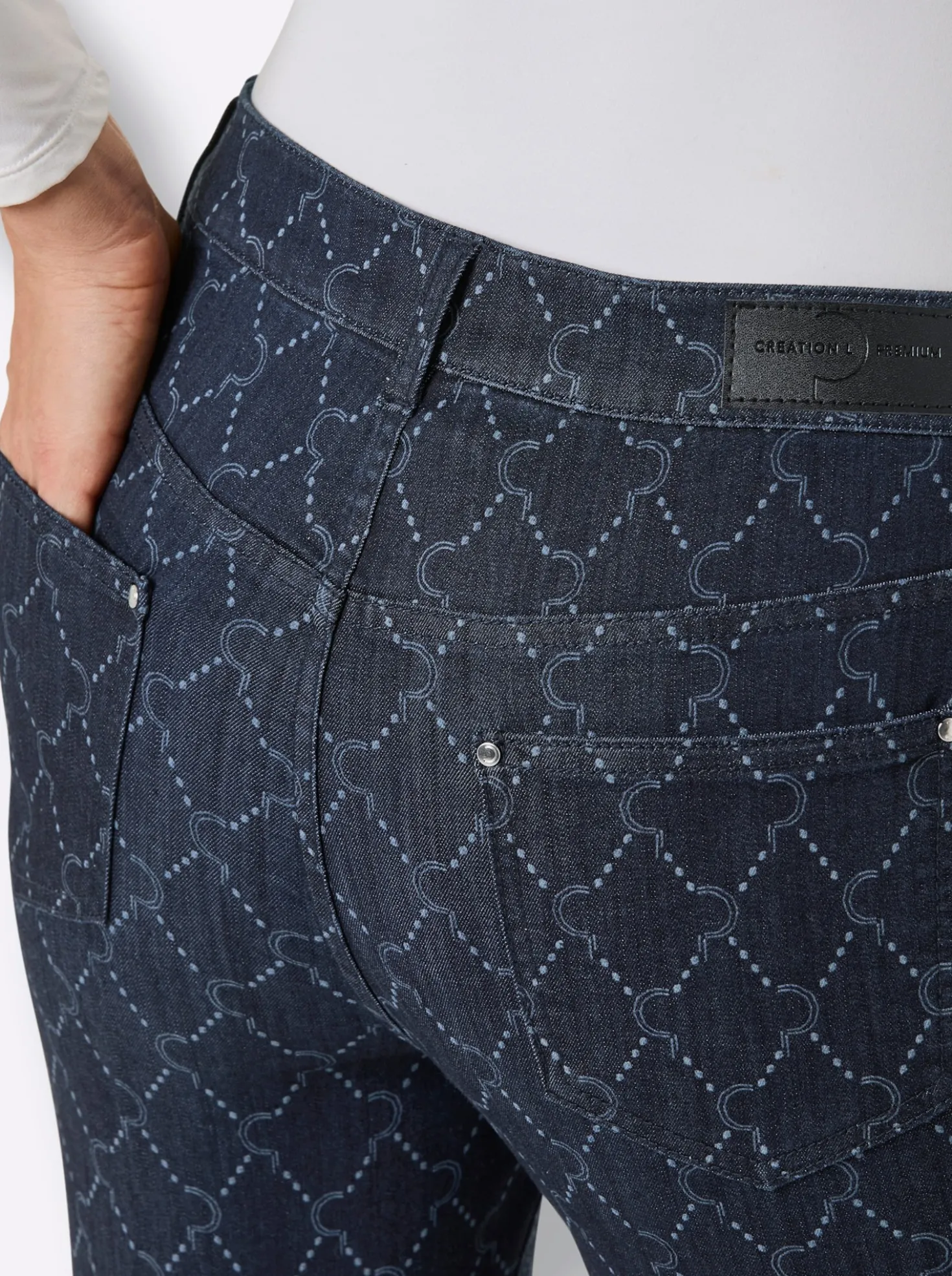 5-Pocket-Jeans mit Print-Dessin