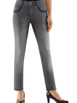 Röhrenjeans mit Zipper an Gesäßtaschen