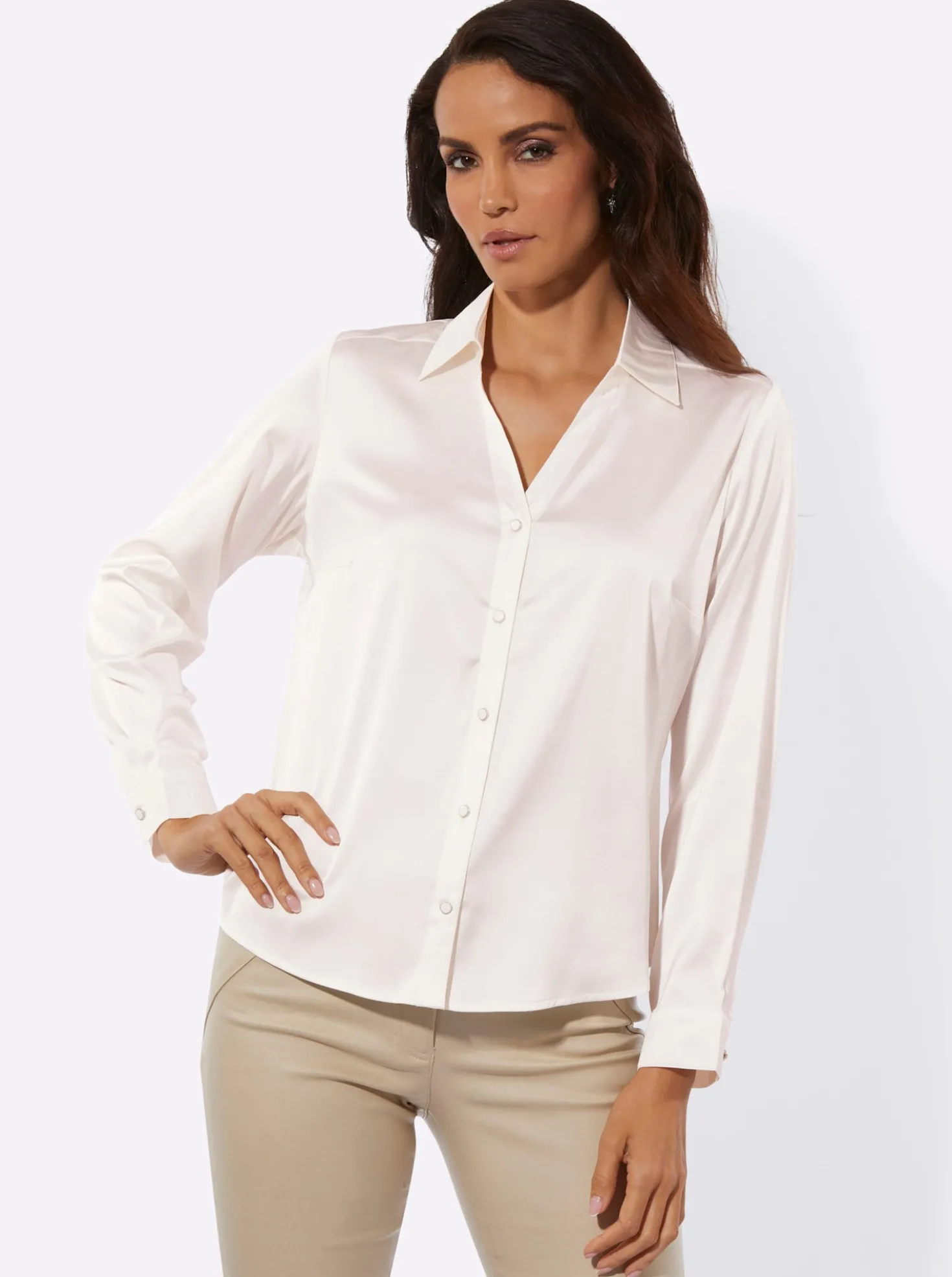 Satinbluse mit Kellerfalte hinten