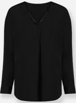 Schlupfbluse mit Satin am V-Ausschnitt