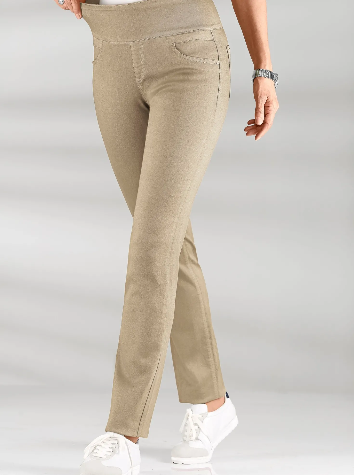Schlupfhose mit hohem Dehnbund